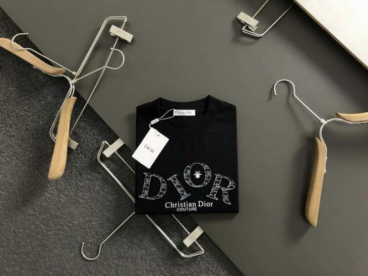 Picture of Dior T Shirts Short _SKUDiorS-XLtltx11915671